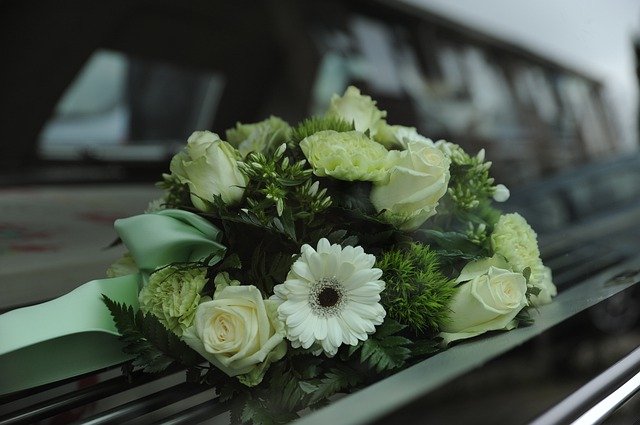 ¿Qué flores regalar en un funeral?